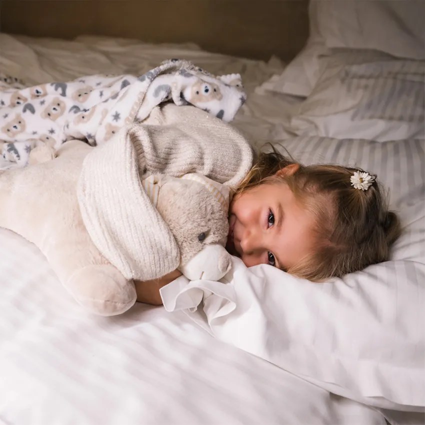 Σετ Δώρου Κουβερτούλα με Λούτρινο Μαξιλάρι Pink Bunny 10340202502 Lorelli