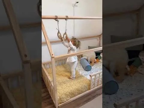 Ημιδιπλο Κρεβατι / Σπιτακι Montessori Απο 1 ΧΡ. Μπεζ