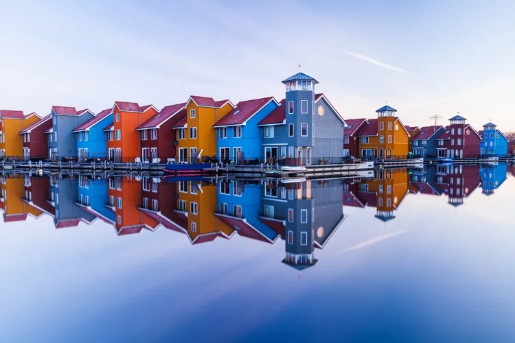 Φωτογραφία Colored homes, Ton Drijfhamer