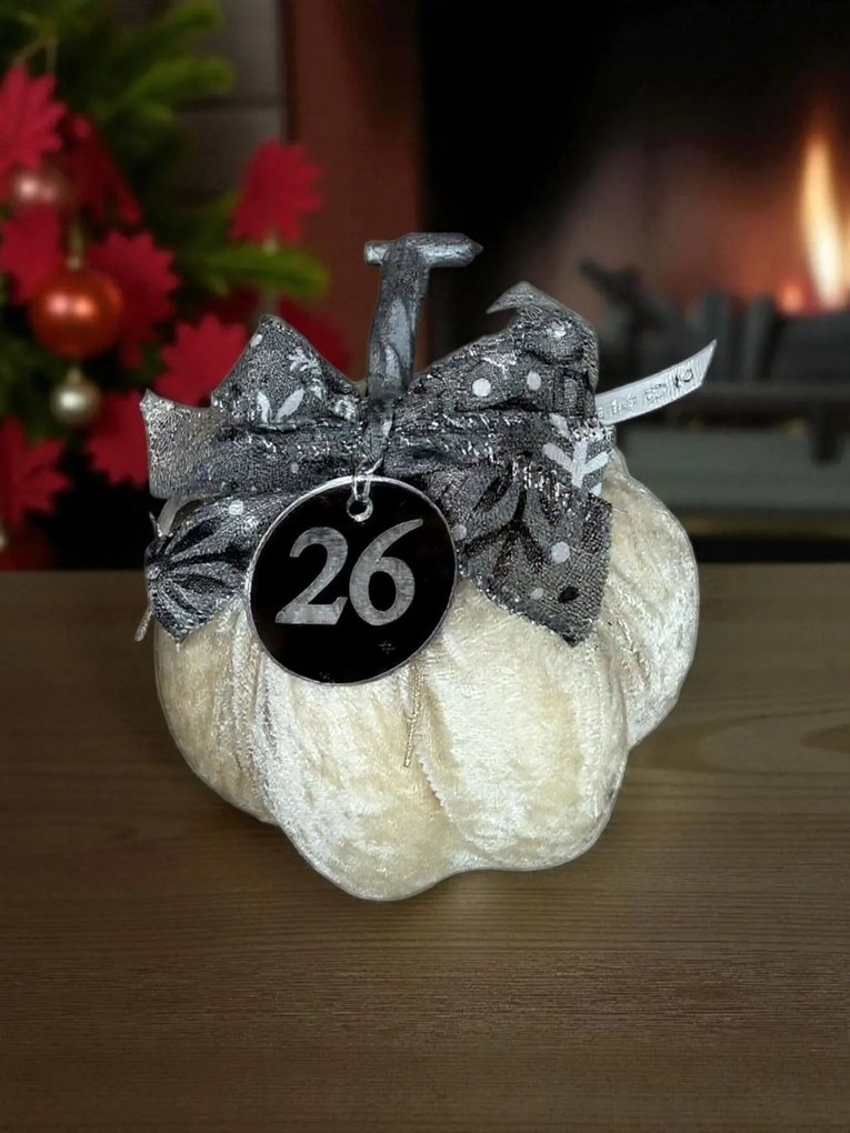 Κολοκύθα Εκρού βελούδινη μεγάλη - Ασημί