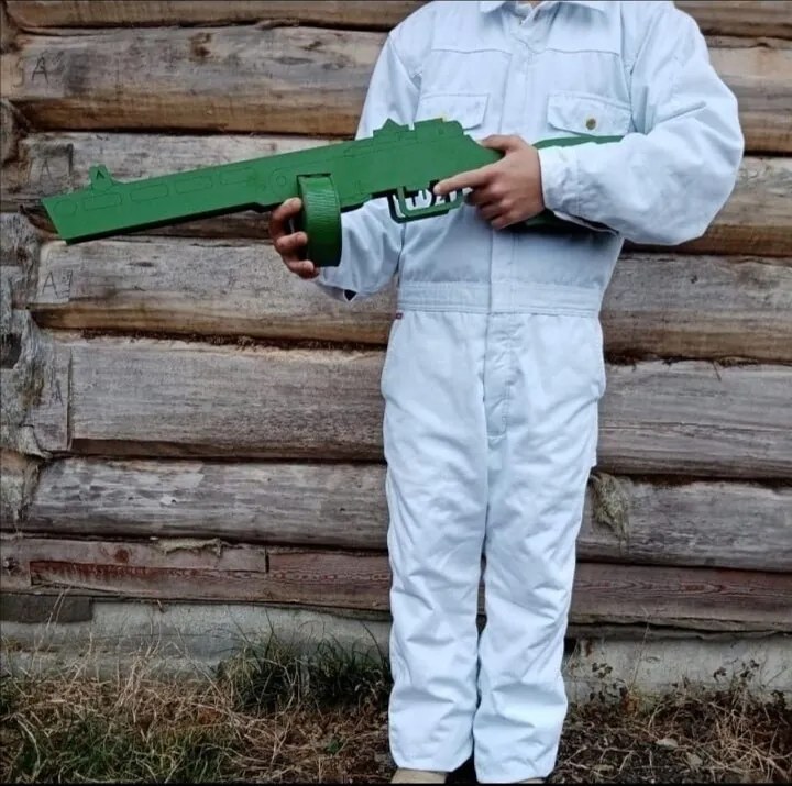 Intra απο ξύλο plywood 3mm-4mm πάχος - PPSh-41 Submachine Gun 3D Ξύλινο παζλ Δίασταση 30x30 cm Intraeaxys-m1d64md7