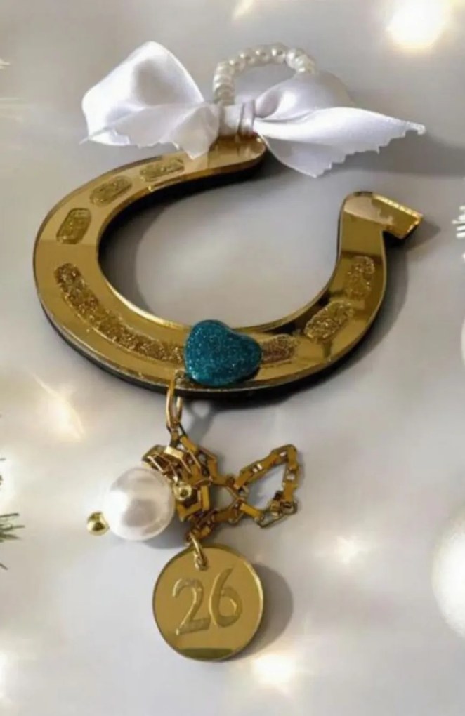 Κρεμαστό γούρι πέταλο