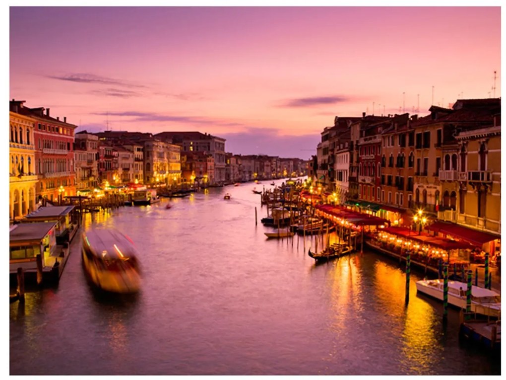 Φωτοταπετσαρία - City of lovers, Venice by night 450x270