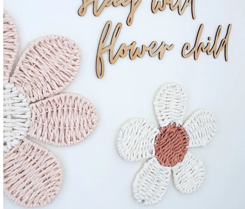 Σετ των 2 Intra απο ξύλο plywood 3mm-4mm πάχος – Λέξεις σεναρίου Stay Wild Flower Child Δίασταση  20x20 cm INTRAFABR-109862073