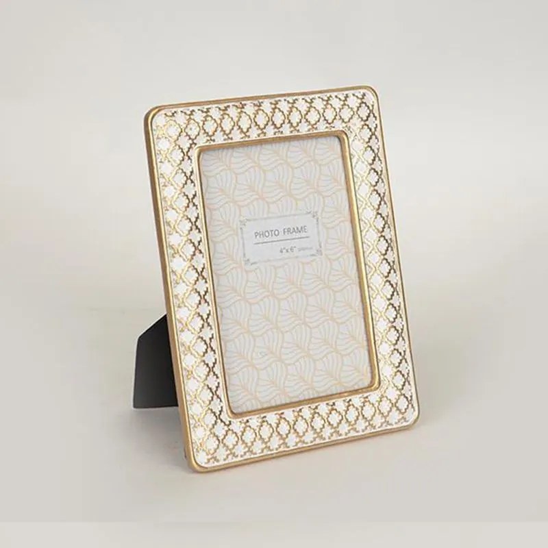 Κορνίζα Για Φωτογραφία 10x15cm 756-12010 14,5x19,5x1,5cm White-Gold Estheti Home Polyresin