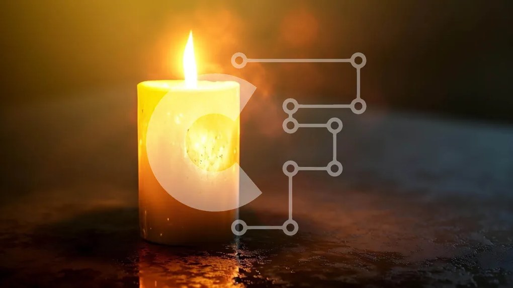 Intra Συλλεκτικό Ξύλινο Παζλ Plywood 4mm - Μονό αναμμένο κερί σε άδειο τραπέζι Σε Ξύλινο Κουτί - Διαστάσεις Puzzle: 10x10 cm – 25 κομμάτια