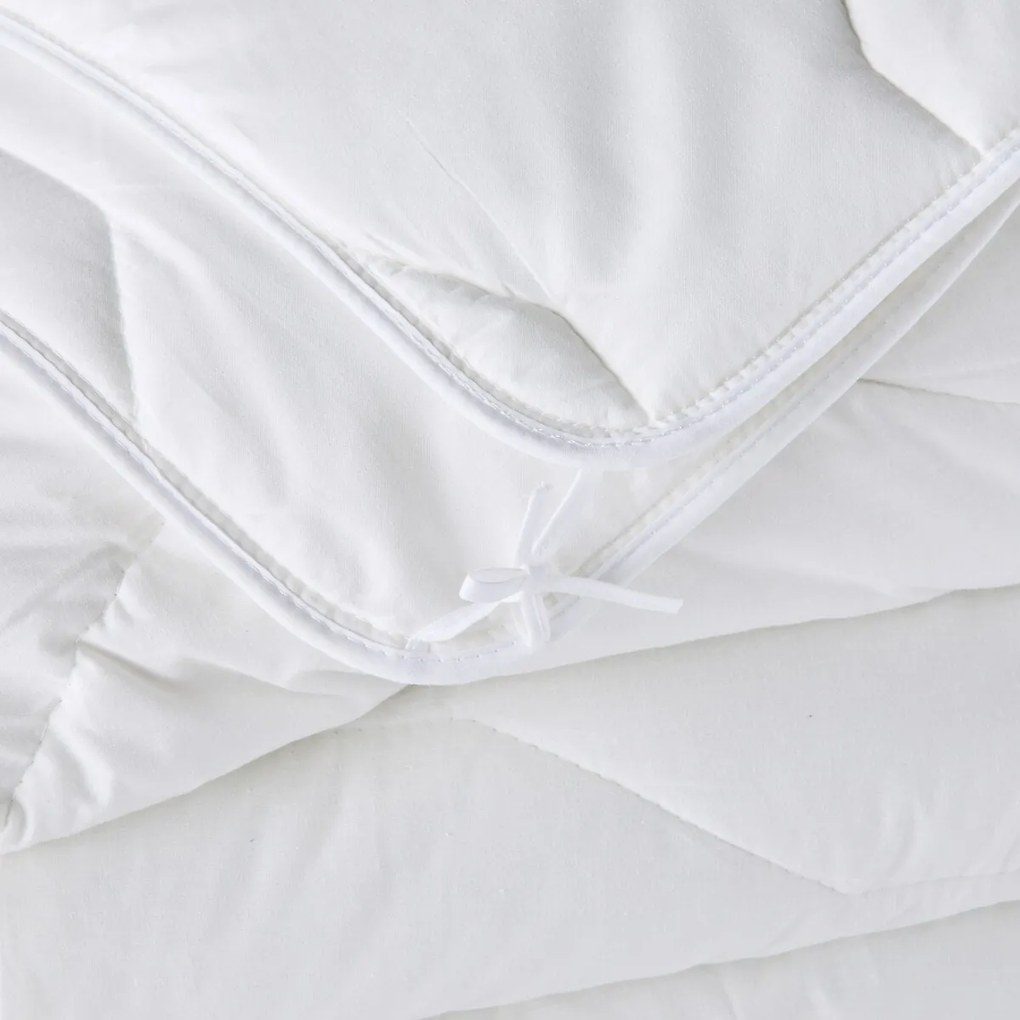 Practical All-Seasons Double Duvet With Tie Fasten