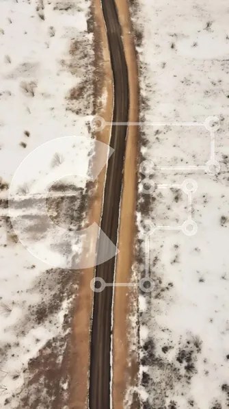 Intra Συλλεκτικό Ξύλινο Παζλ Plywood  4mm - Εναέρια άποψη του χιονισμένου δρόμου στην έρημο Σε Ξύλινο Κουτί - Διαστάσεις: 10x10 cm – 25 κομμάτια