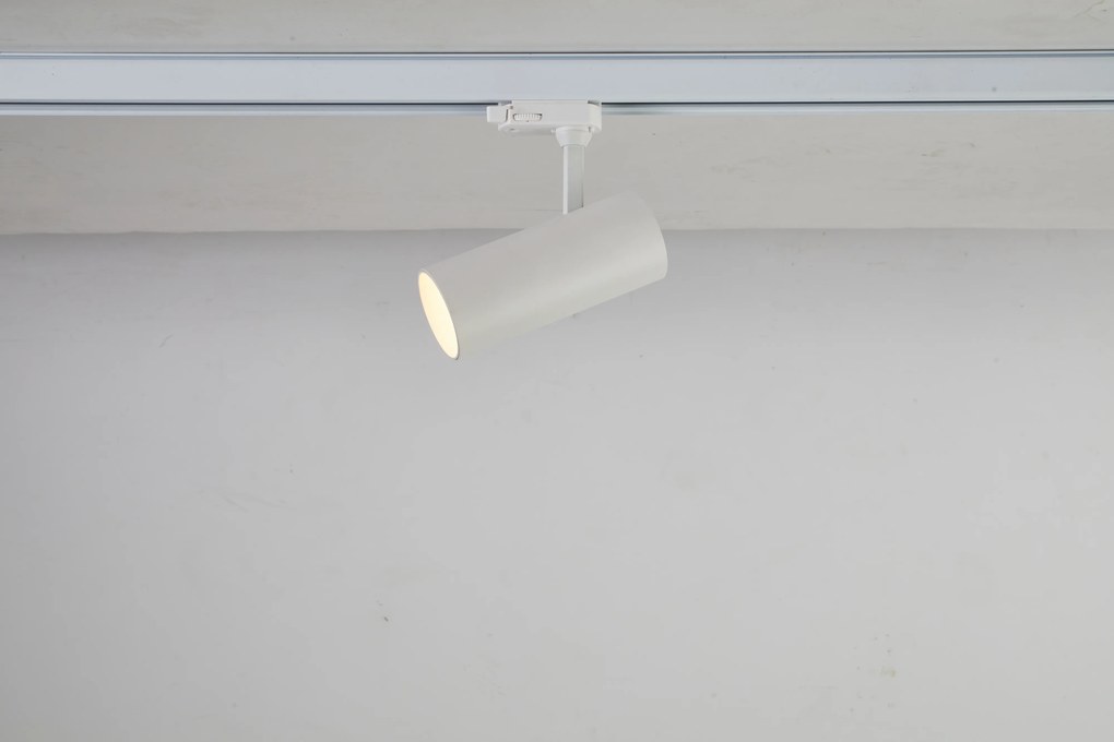 GOZO-SP-18W-WH-3PH GOZO SPOTLIGHT 18W WHITE 3PHASE 6.6x7x22cm 220-240V LIFUD DRIVER COB BRIDGLU - 77-9124
