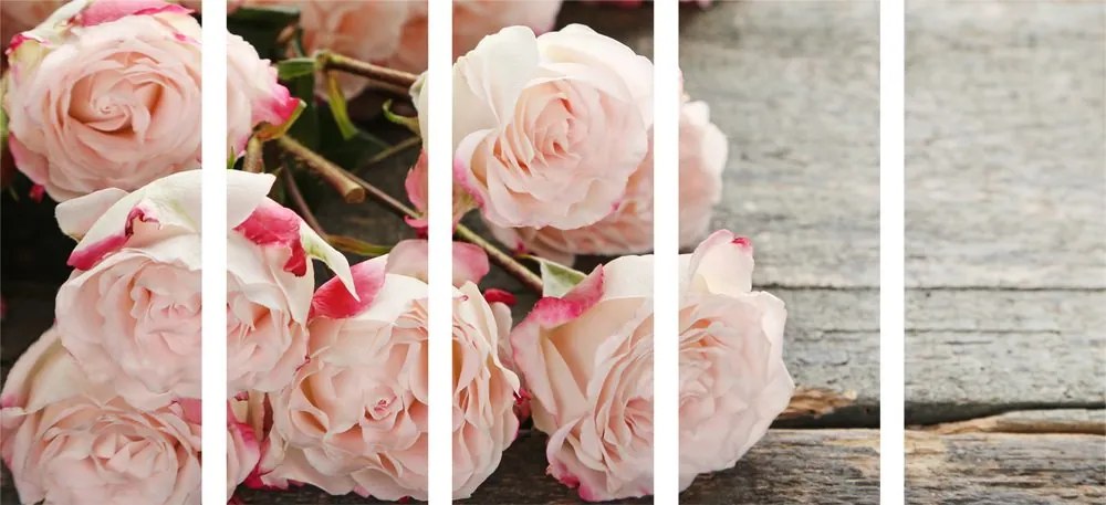 Εικόνα 5 μερών ρομαντικά τριαντάφυλλα