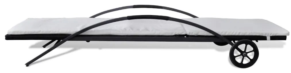 vidaXL Ξαπλώστρα Μαύρη από Συνθετικό Ρατάν με Μαξιλάρι και Ρόδες