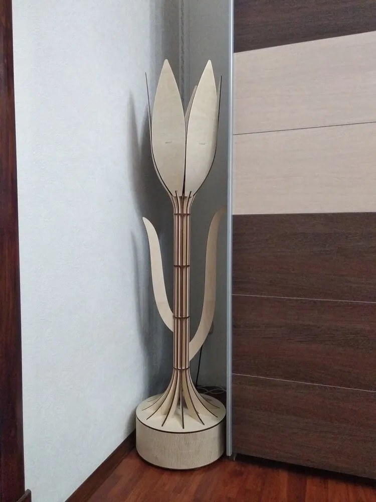 Intra απο ξύλο plywood 3mm-4mm πάχος - Διακοσμητικό φωτιστικό δαπέδου Tulip Δίασταση 30x30 cm Intraeaxys-ro6y4k27