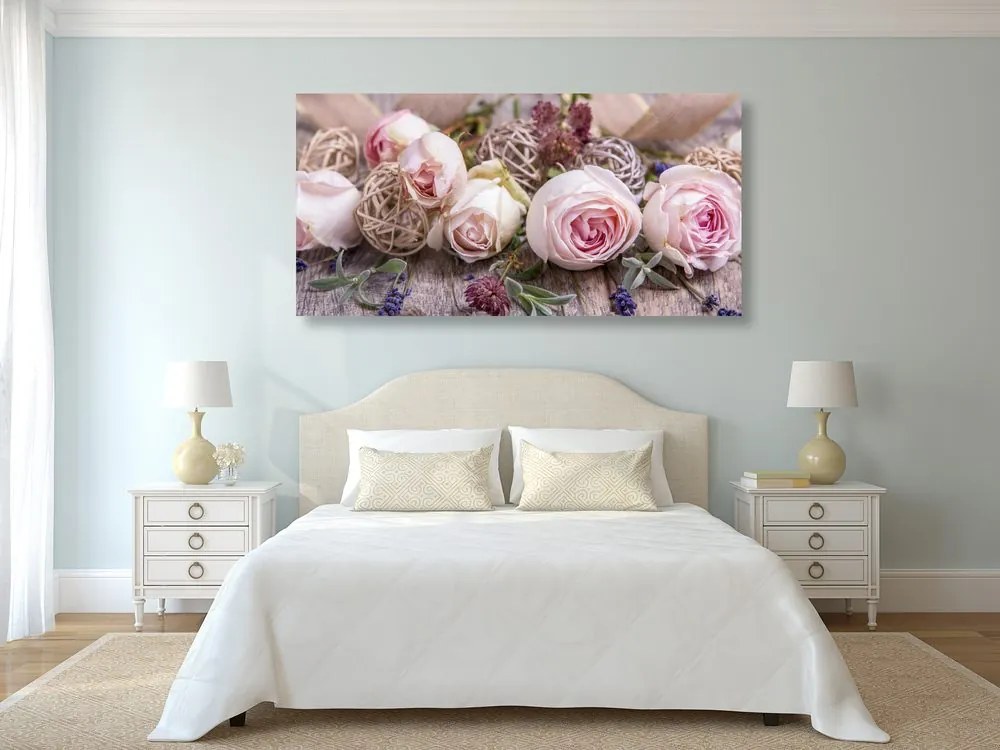 Εικόνα εορταστική floral σύνθεση από τριαντάφυλλα - 100x50