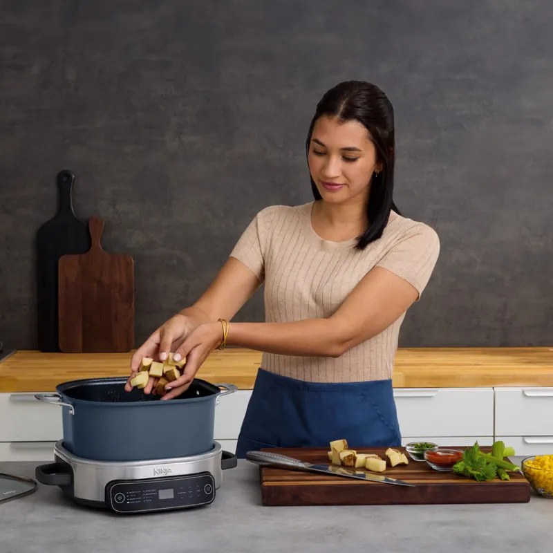 Ninja MC1101EU, 1400W, 6 λίτρα, 8 προγράμματα, Χρονοδιακόπτης, Ψυχρές λαβές και βάση, Μπλε του μεσονυκτίου