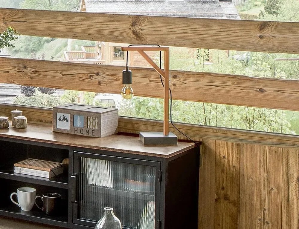 Επιτραπέζιο φωτιστικό Wild Atmosphera με λαμπτήρα Ε27 και διαστάσεις 26x12x46cm