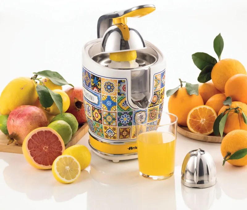 Πρέσα εσπεριδοειδών Ariete Positano JUICER 0413/0P, 85W, Μεταλλικό σώμα, Αθόρυβη λειτουργία, 2 εξαρτήματα, Λευκό/Κίτρινο