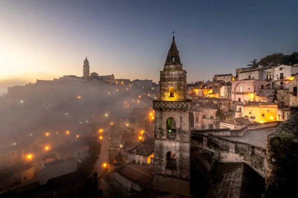 Φωτογραφία High angle view of illuminated buildings, Alexandre Del Pico / 500px