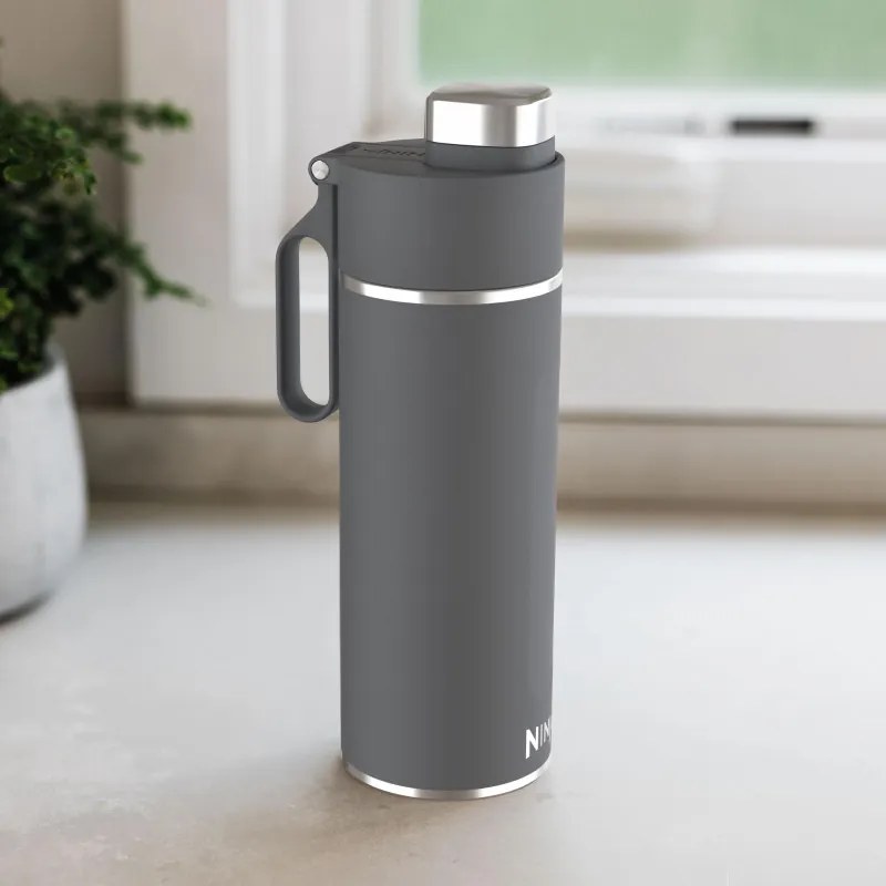 Thermos Ninja DW2401EUUKGY, 700 ml, Κατάλληλο για ανθρακούχα ποτά, Τριπλή μόνωση, Χωρίς BPA, Ζεστό έως 8 ώρες, Κρύο έως 24 ώρες, Γκρι
