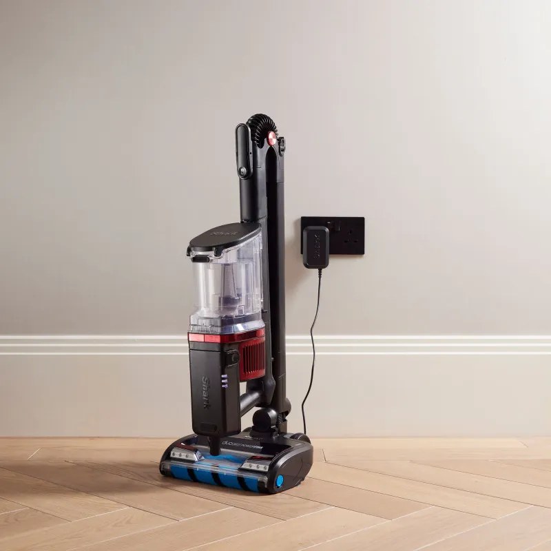 Σκούπα όρθια Ninja IZ300EUT, 309W, 0,7 l, 3 ταχύτητες, αυτονομία έως 60 λεπτά, HEPA, LED Smart display, φωτεινή ένδειξη βούρτσας, Μαύρο/κόκκινο