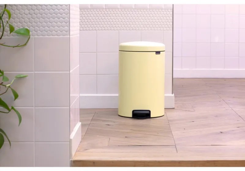 Κάδος απορριμμάτων με πεντάλ Brabantia NewIcon 649044, 20 l, Ομαλό κλείσιμο, Αντιολισθητική βάση, Κίτρινο