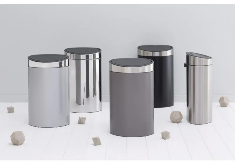 Κάδος Brabantia Touch Bin New 649733, 40 l, αθόρυβο και ομαλό κλείσιμο, επίπεδη πλάτη, Μαύρο
