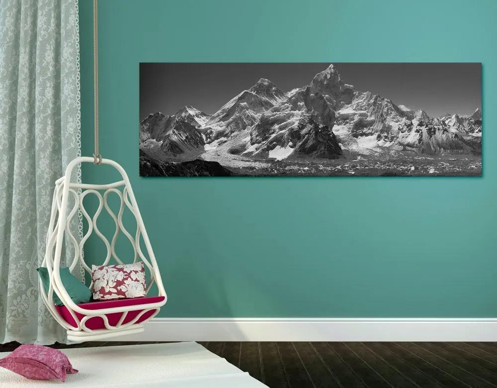 Εικόνα όμορφη κορυφή του βουνού σε ασπρόμαυρο σχέδιο - 135x45