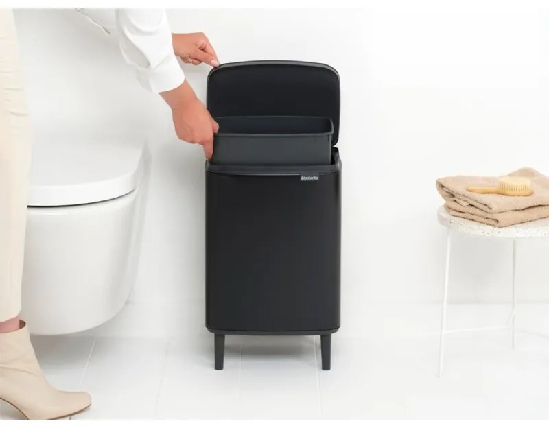 Κάδος απορριμμάτων Brabantia Bo Small Hi 12L, Ομαλό και αθόρυβο άνοιγμα, Csúszásgátló talp, Μαύρο