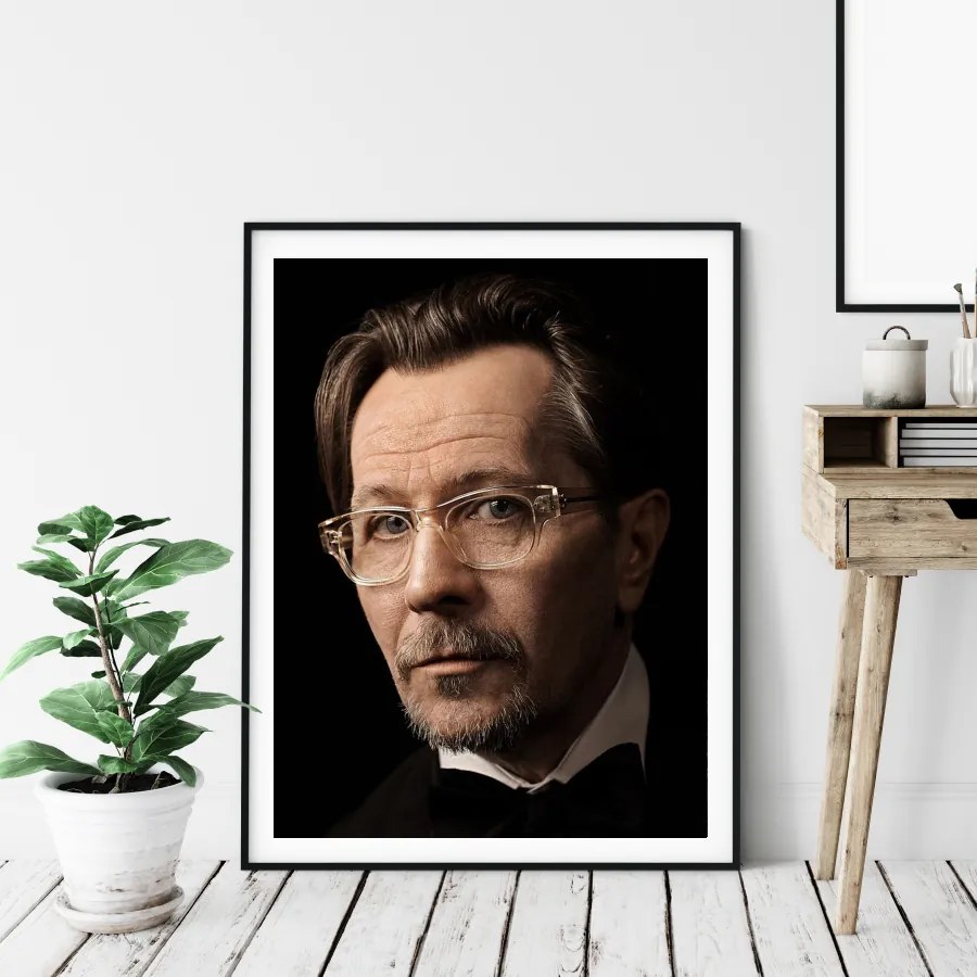 Πόστερ &amp; Κάδρο Gary Oldman PRT052 22x31cm Μαύρο Ξύλινο Κάδρο (με πόστερ)