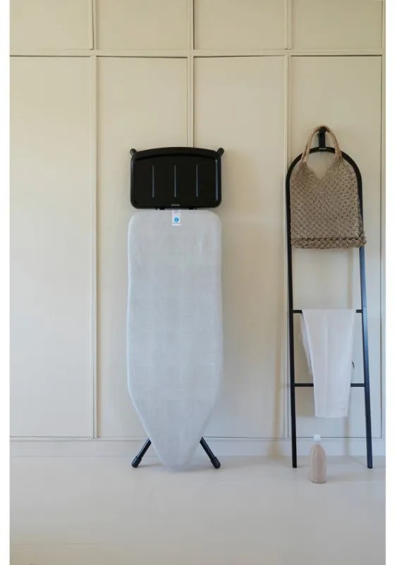 Τραπέζι σιδερώματος Brabantia C 1008896, 124x45 cm, 7 θέσεις ρύθμισης, υποδοχή γεννήτριας ατμού, ανοιχτό γκρι