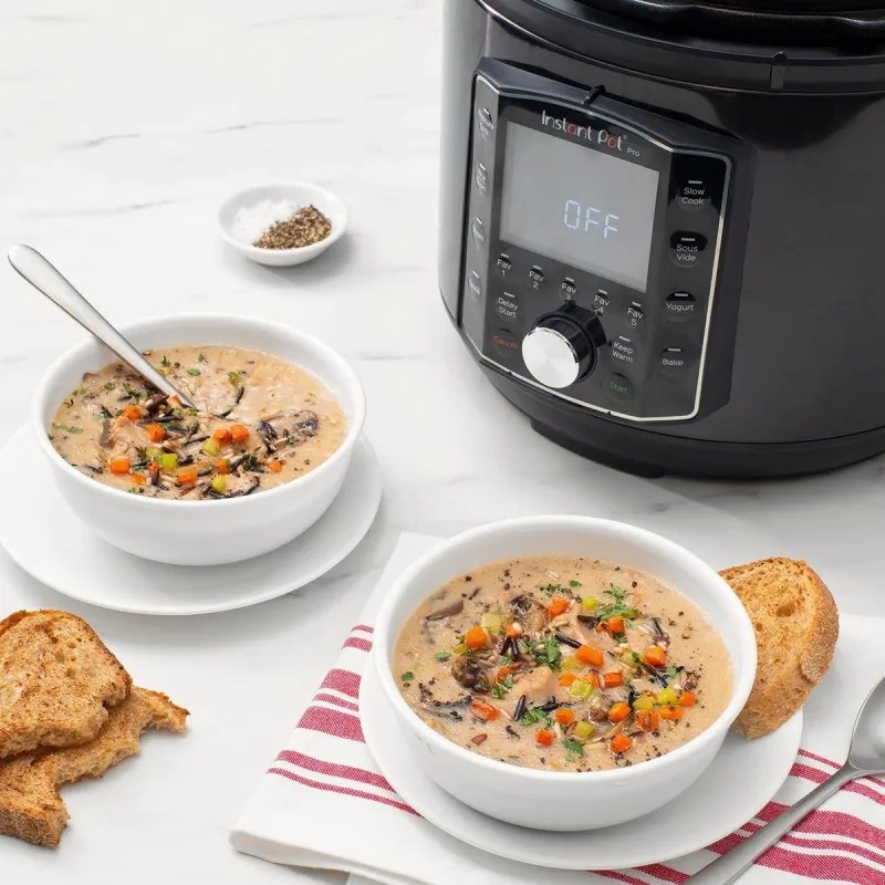Πολυμάγειρα Instant Pot PRO 8 113005701, 1400W, 7,6 l, 28 προγράμματα, 11 Safety Systems, Μαύρο