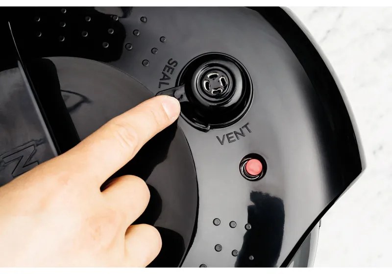 Πολυμάγειρας Ninja OP300EU, 1460W, 6L, TenderCrisp, 7in1, Χωρίς BPA, Αντικολλητική κεραμική επίστρωση, Μαύρο