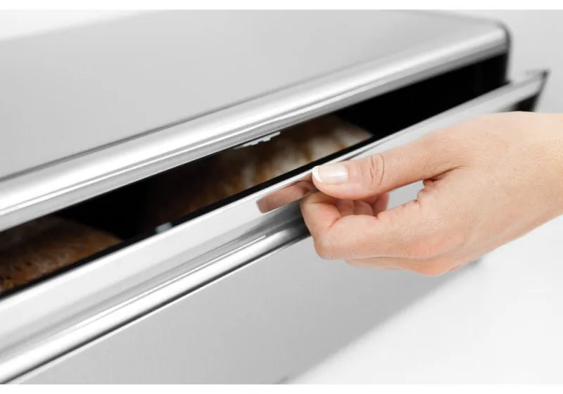 Κουτί ψωμιού Brabantia Fall Front 646848, 18 l, 46,5x25 cm, Επιτοίχια τοποθέτηση, Inox