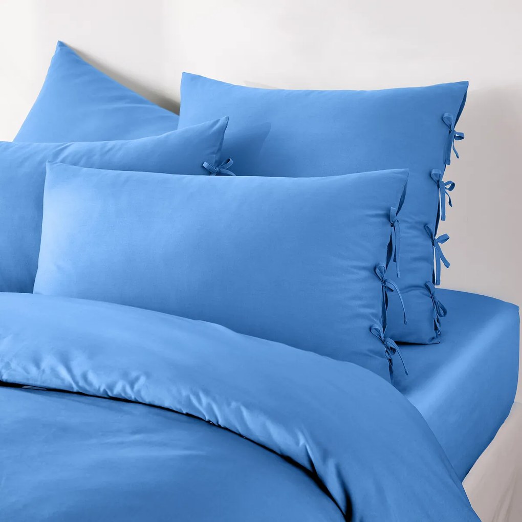 Βαμβακερή μονόχρωμη μαξιλαροθήκη με φιογκάκια, Scénario