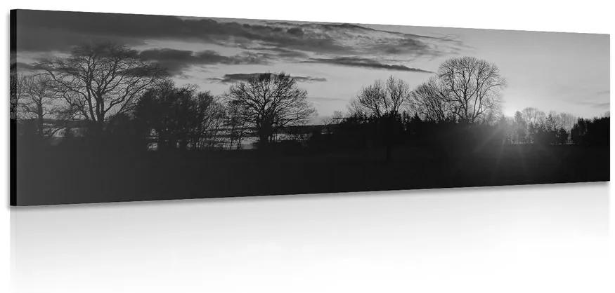 Εικόνα ενός όμορφου ηλιοβασιλέματος σε ασπρόμαυρο - 135x45