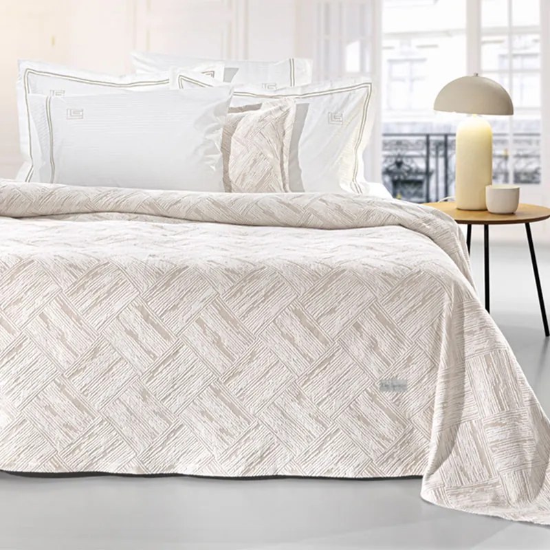 Κουβερτόριο Υπέρδιπλο (260x250) Guy Laroche Lucid Natural