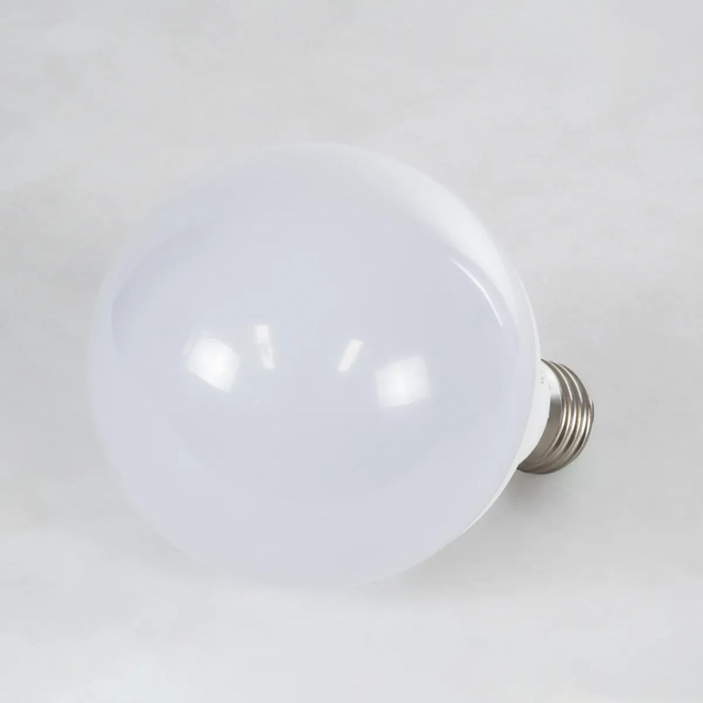 GloboStar® 76071 Λάμπα LED E27 G95 Γλόμπος 12W 780lm 260° AC 220-240V IP20 Φ9.5 x Υ14cm - Εναλλαγή Φωτισμού μέσω Τηλεχειριστηρίου - Πολύχρωμο RGB+WW - 2 Years Warranty