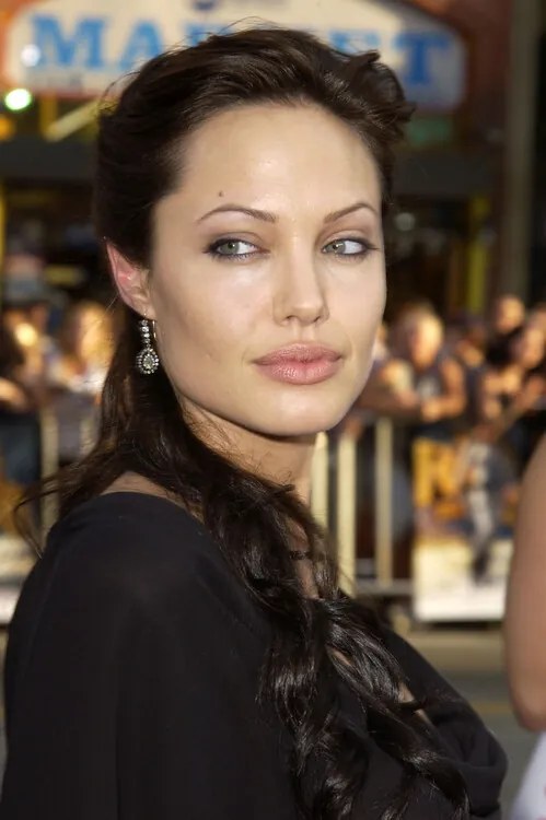 Φωτογραφία Angelina Jolie during World Premiere of Lara Croft, Steve Granitz