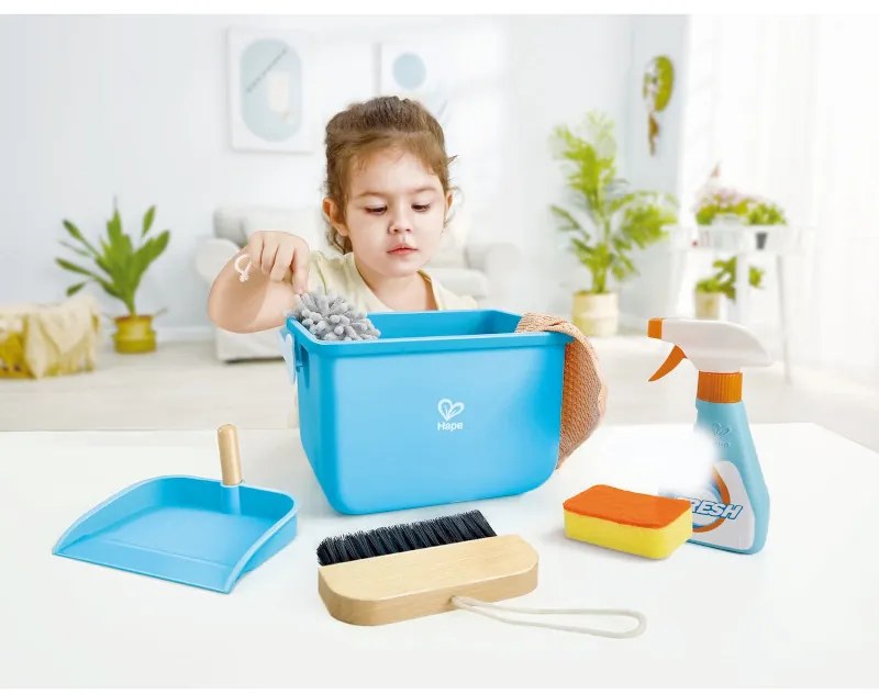 Ξύλινο Σετ Καθαρισμού Hape Scoot-Around