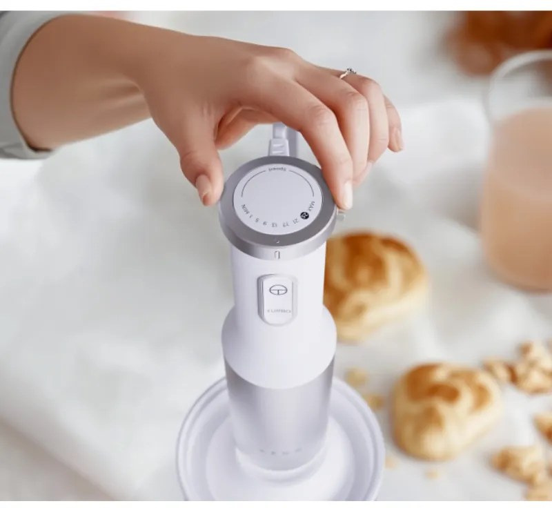 Μπλέντερ, τεμαχιστής και μίξερ 3 σε 1 AENO AHB0004W, 1200W, 0,5 l, 18 στάδια, Turbo, DC μοτέρ, Λευκό/inox