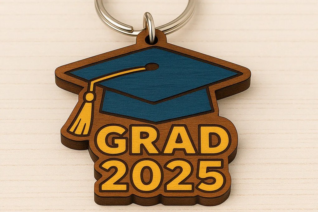 Intra απο ξύλο plywood 3mm-4mm πάχος - Graduation Keychain  2025 Δίασταση 4x4 cm INTRAFABR-120897520