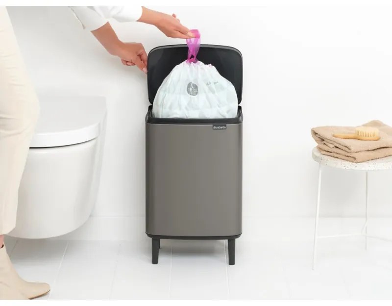 Κάδος απορριμμάτων Brabantia Bo Small Hi 12L, Ομαλό και αθόρυβο άνοιγμα, Αντιολισθητική βάση, Γκρι