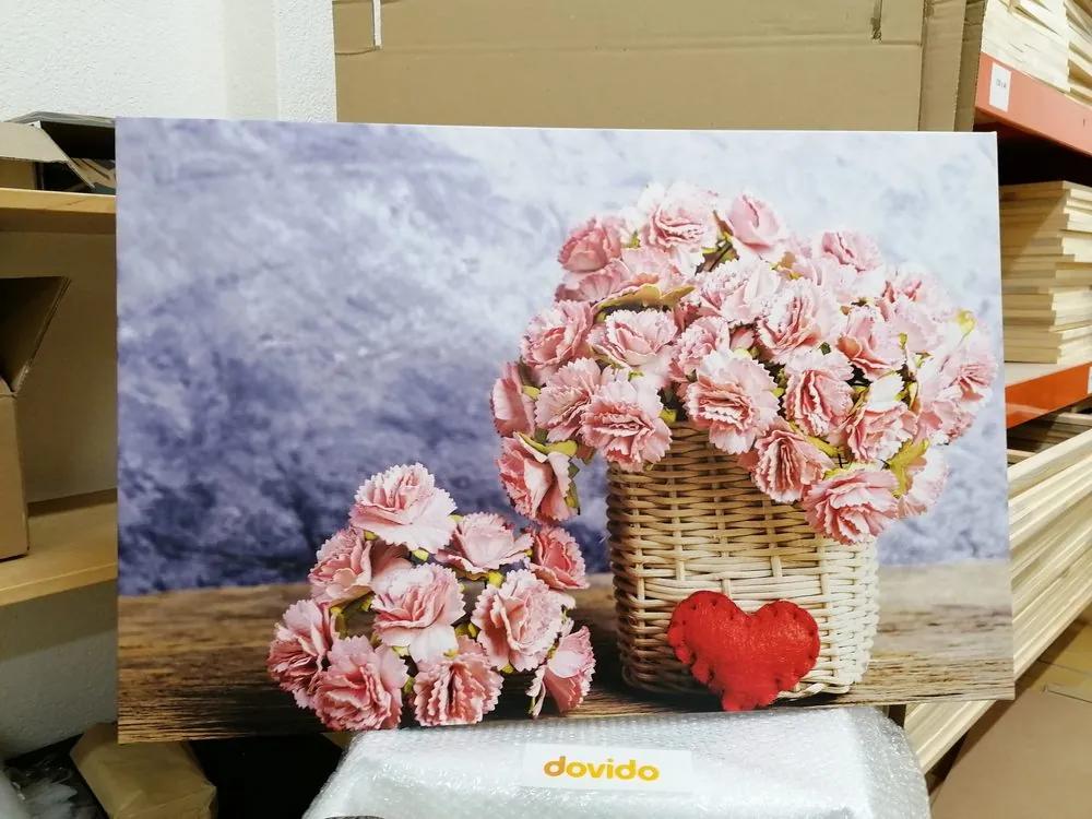 Εικόνα μπουκέτο με ροζ γαρίφαλα σε ένα καλάθι - 60x40