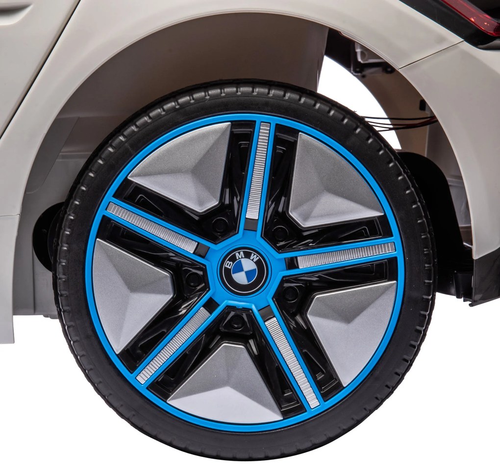 HOMCOM Παιδικό Αυτοκίνητο, Επαναφορτιζόμενη Μπαταρία, 3-5 km/h, με Τηλεχειριστήριο, Σύστημα Πολυμέσων, Λευκό