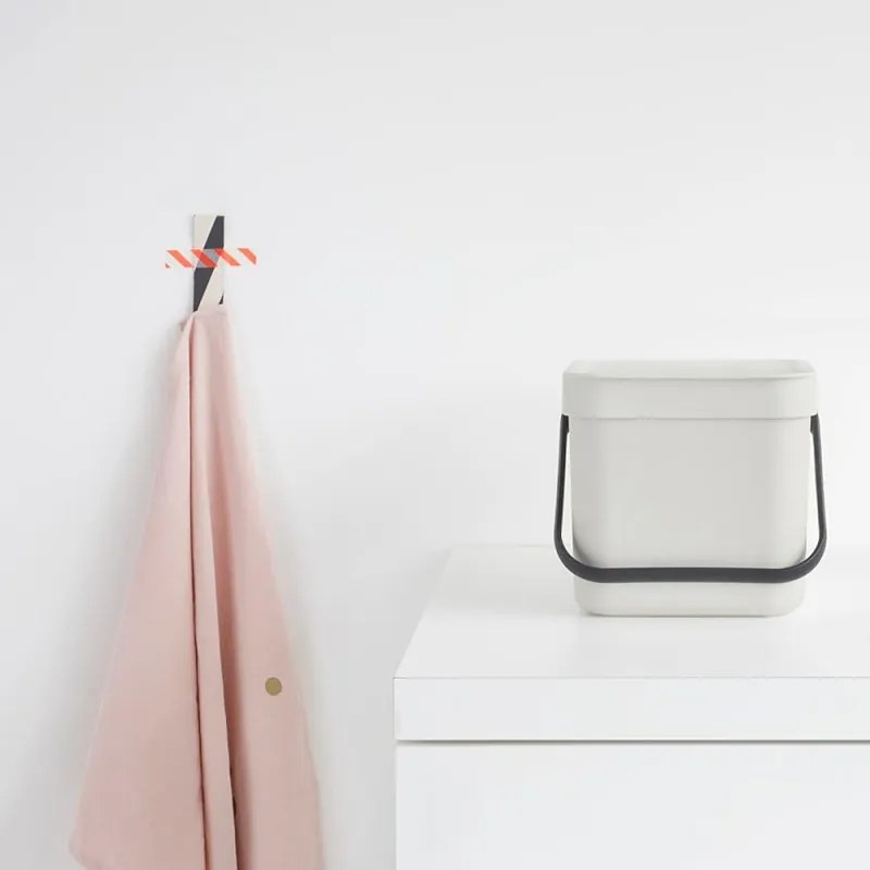 Κάδος χωριστής συλλογής απορριμμάτων Brabantia Sort&Go 1005514, 6 l, Χειρολαβή, Επιτοίχιος, Ανοιχτό γκρι