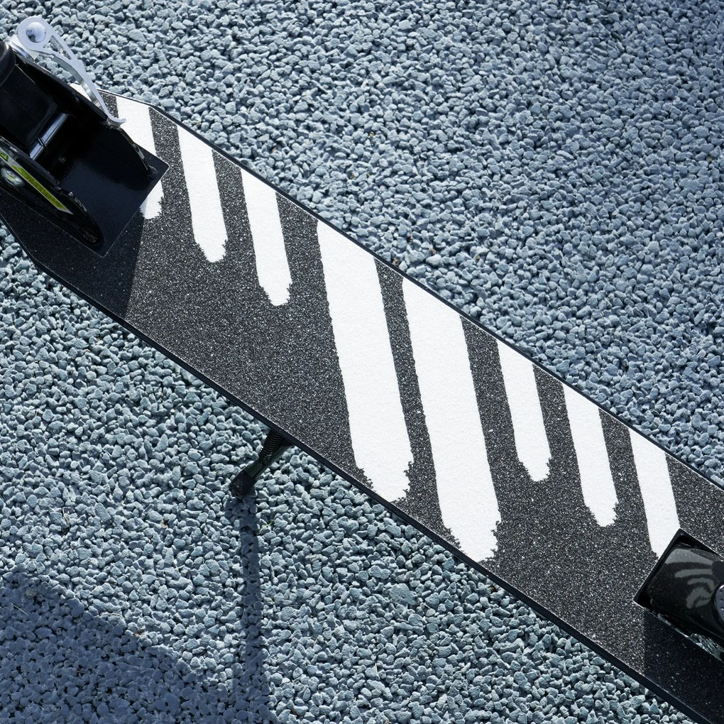 AIYAPLAY Πατίνι για Παιδιά, Διπλά Φρένα, Μεταλλικό Πλαίσιο, Υποπόδιο, Αναδιπλούμενο, 3-8 Ετών, Μαύρο