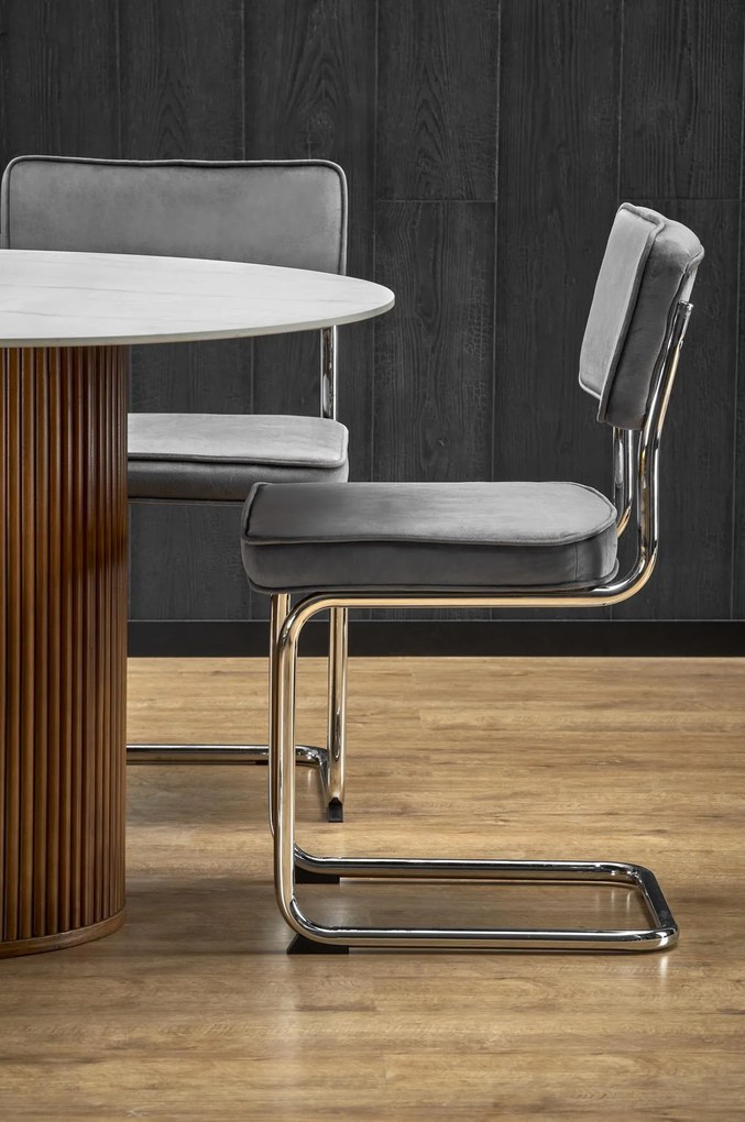 Τραπέζι Brian