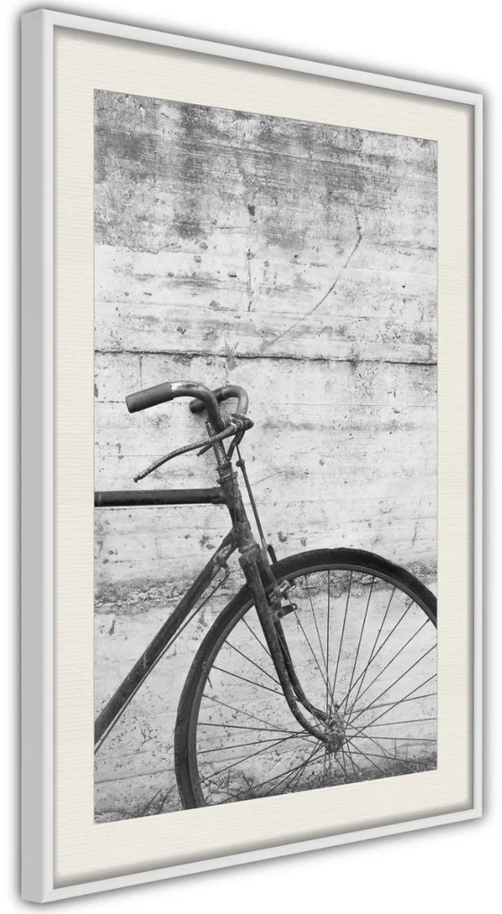 Αφίσα - Bicycle Leaning Against the Wall - 30x45 - Χρυσό - Με πασπαρτού