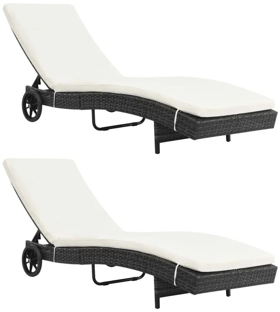 vidaXL Ξαπλώστρες 2 τεμ Μαύρες Συνθετικό Ρατάν με Ροδάκια &amp; Μαξιλάρια