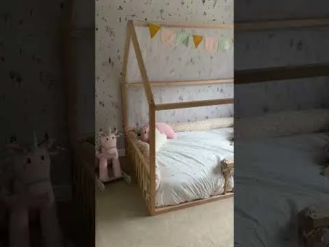 Ημιδιπλο Κρεβατι / Σπιτακι Montessori Απο 1 ΧΡ. Μπεζ