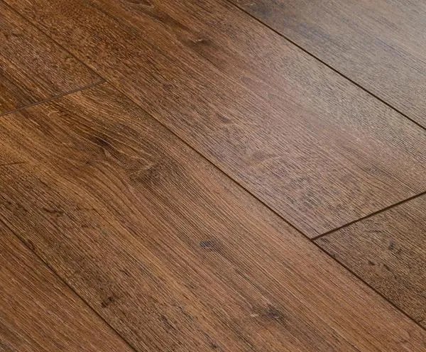 ΔΑΠΕΔΟ LAMINATE N E W BLACK 8mm 855.2FP OAK WINDSOR NewPlan